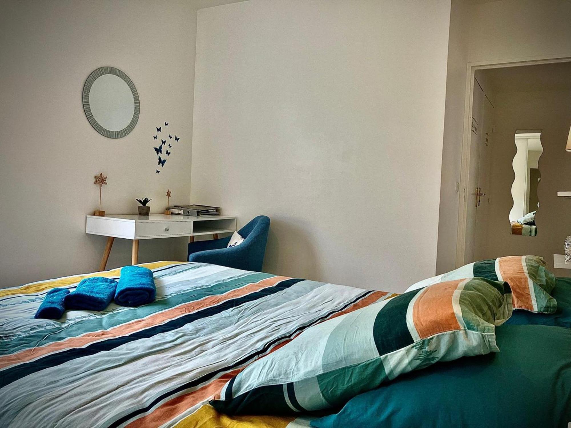 Snowqueen Hotel Apartment Paris-Disney Chelles  Exterior photo